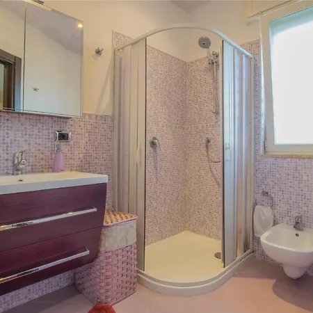 3 Bedroom In Bari