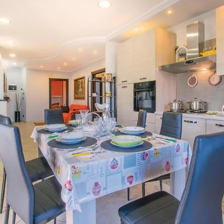 Awesome In With Wifi Apartment